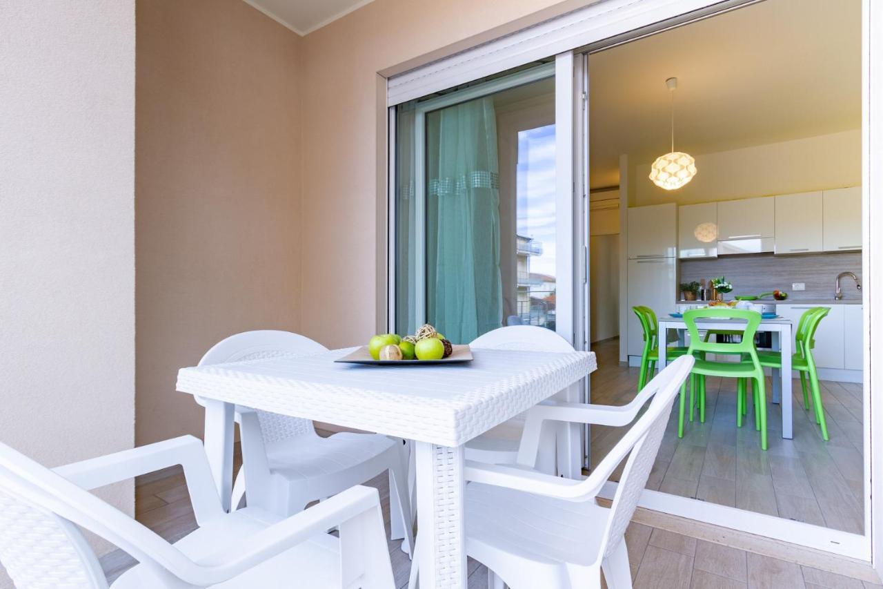 Giada 1P - Palazzina Laura Myho Casa Leilighet Tortoreto Eksteriør bilde